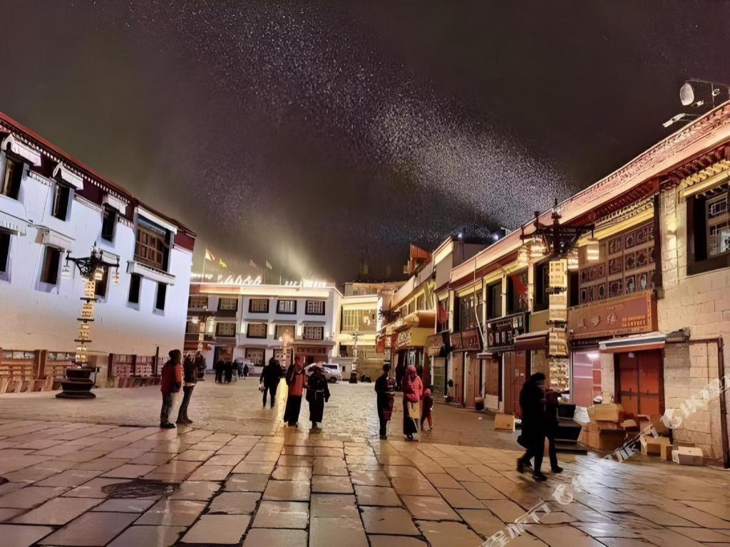Vienna International Hotel Lhasa Potala Palace Eksteriør billede