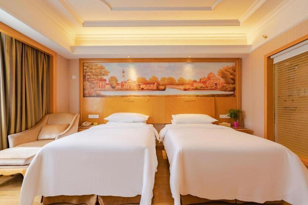 Vienna International Hotel Lhasa Potala Palace Eksteriør billede